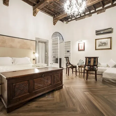 فندق مبيت وإفطار ريسيدينزا ديل آرتي 4*