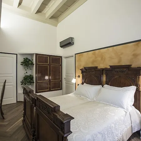 فندق مبيت وإفطار ريسيدينزا ديل آرتي 4*
